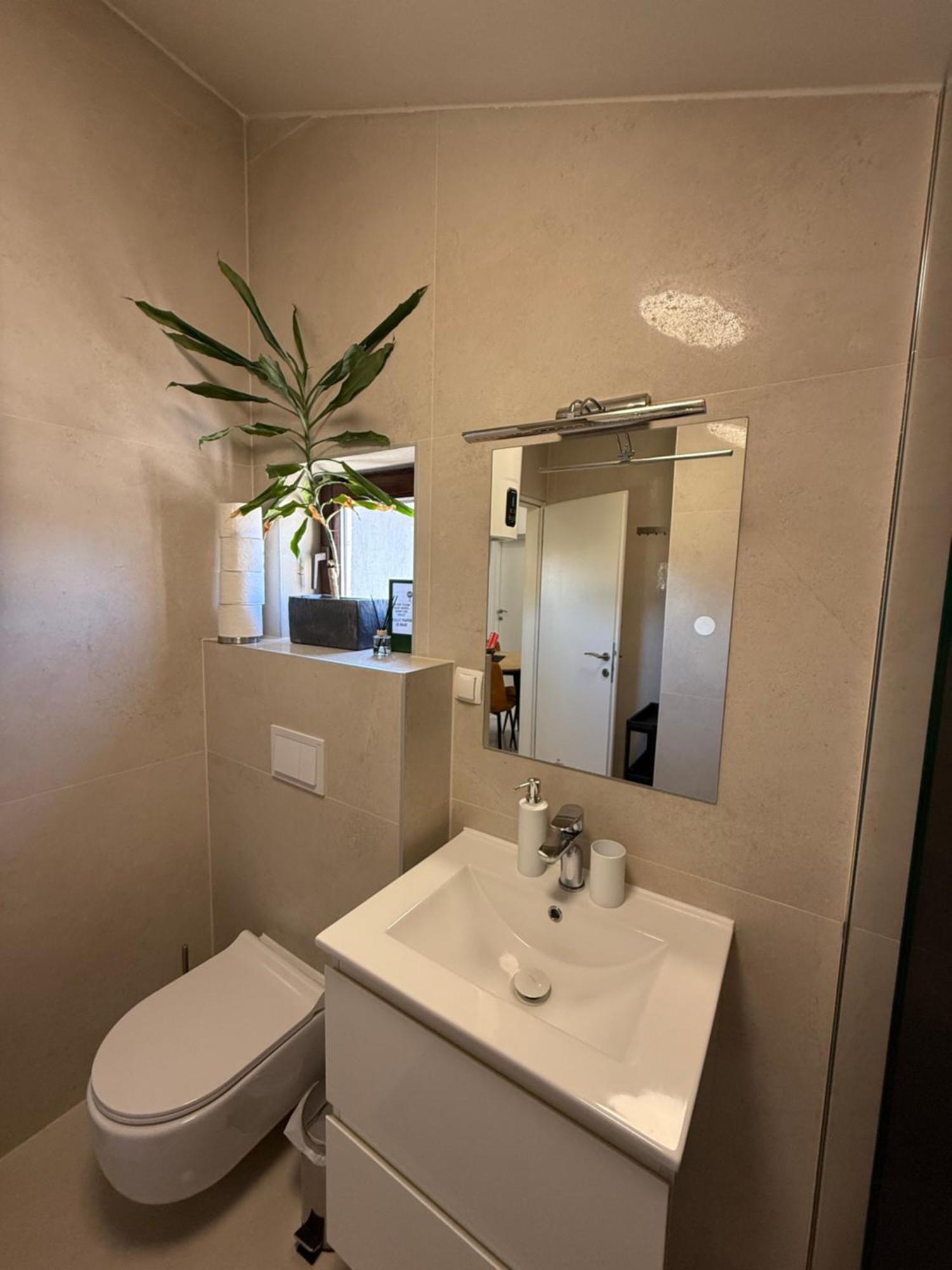 Paradiso Arx Apartment *
